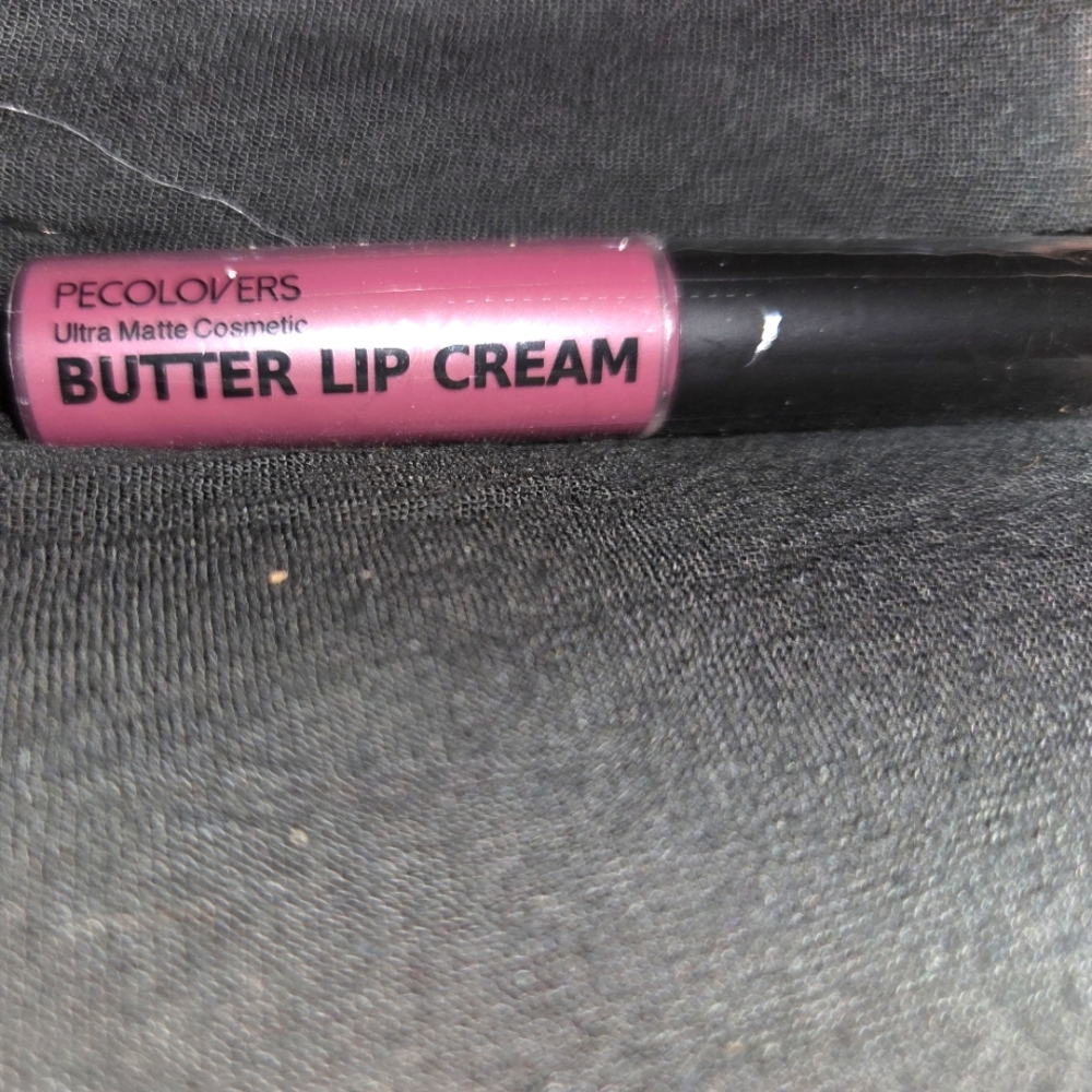 Lip Cream, Pecolovers Pink Butter  #15 NWOT